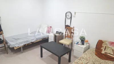 Flat in Santa Coloma de Gramenet photo 2