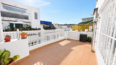 Penthouse on Carrer de la Verge del Pilar photo 3