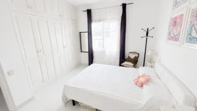 Penthouse on Carrer de la Verge del Pilar photo 9