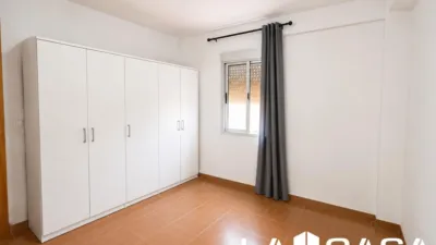Flat on Calle de la Virgen de la Paloma photo 8
