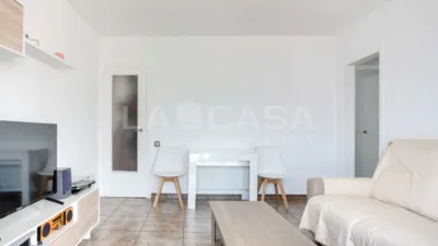 Apartment in Cornellà de Llobregat photo 4