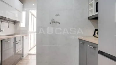Apartment in Cornellà de Llobregat photo 9