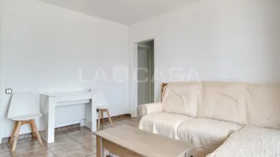 Apartment in Cornellà de Llobregat photo 6