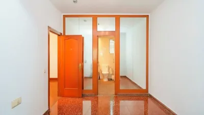 Flat on Carrer de Lleida photo 8