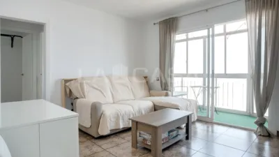 Apartment in Cornellà de Llobregat photo 2