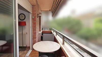 Flat on Carrer de Lleida photo 23