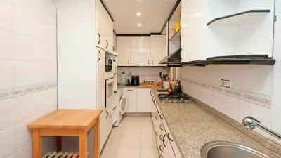 Flat on Carrer de Lleida photo 4