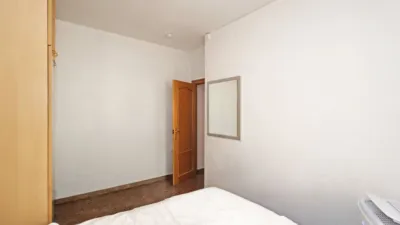 Flat on Carrer de Lleida photo 6