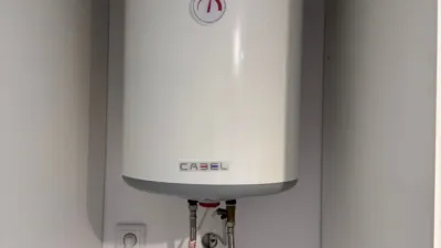 Loft-style commercial unit in Esplugues de Llobregat photo 18