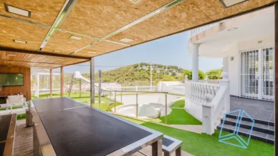 Chalet on Carrer de Tarragona photo 43