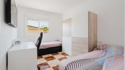 Chalet on Carrer de Tarragona photo 16