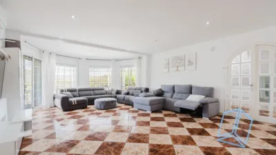 Chalet on Carrer de Tarragona photo 6