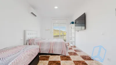 Chalet on Carrer de Tarragona photo 14