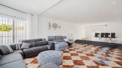 Chalet on Carrer de Tarragona photo 4