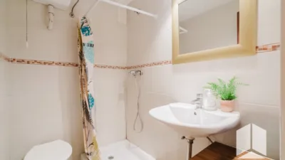 Flat in Barcelona photo 4