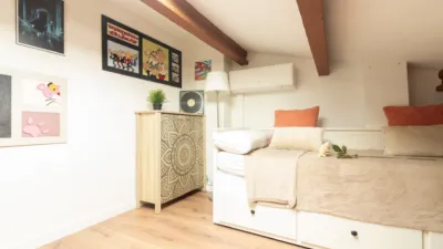 Semi-detached chalet in Barcelona photo 5