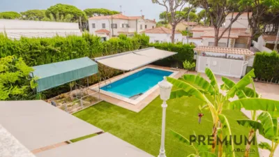 House on Carrer 14 photo 43