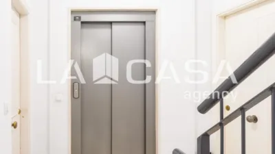Apartment on Antoni Ros Marba Street photo 16