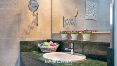 House in Barcelona photo 21