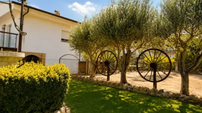 Chalet on Avinguda de l'Ermita photo 5