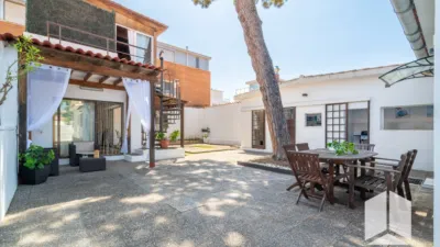 House on Carrer 5 photo 2