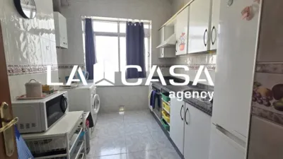 Apartment on Calle Imaginero Luis Álvarez Duarte photo 5