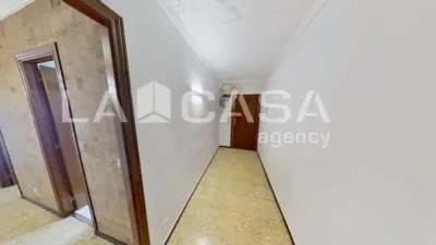 Flat in El Clot photo 3