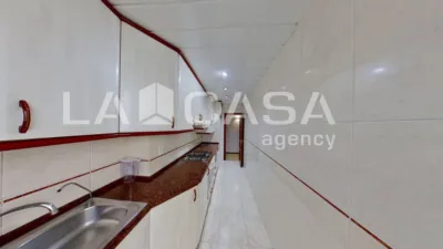 Apartment in Barcelona photo 4