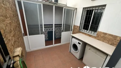 Semi-detached house on Calle del Genil photo 11
