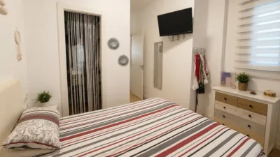 Apartment in Cornellà de Llobregat photo 8