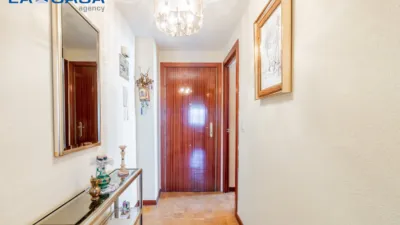 Apartment in Madrid photo 31