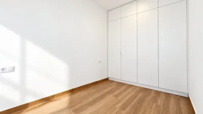 Piso en Carrer de València photo 5
