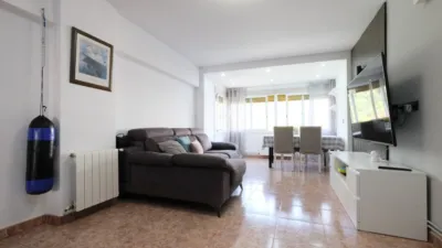 Apartment in Ciutat Meridiana photo 5