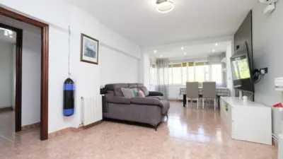 Apartment in Ciutat Meridiana photo 3