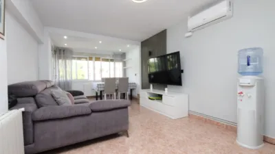 Apartment in Ciutat Meridiana photo 6