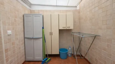Apartment in Cornellà de Llobregat photo 9