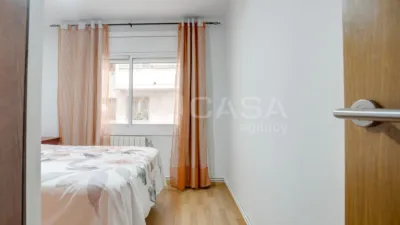 Piso en venta en Carrer de l'Hortal, cerca de Carrer del Santuari, El Carmel (Distrito Horta-Guinardó. Barcelona Capital) de 225.000 €