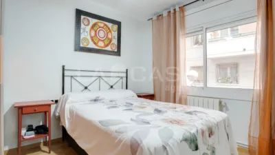Piso en venta en Carrer de l'Hortal, cerca de Carrer del Santuari, El Carmel (Distrito Horta-Guinardó. Barcelona Capital) de 225.000 €