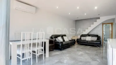 Semi-detached chalet in Barcelona photo 3