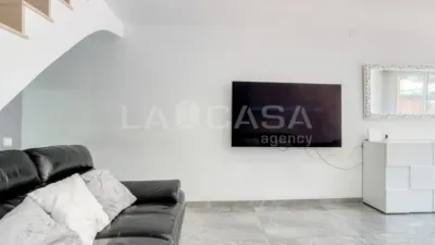 Semi-detached chalet in Barcelona photo 5