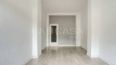 Apartment in Provençals del Poblenou photo 4