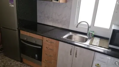 Piso en venta en L'HOSPITALET de Llobregat, La Florida (L'Hospitalet de Llobregat) de 172.000 €