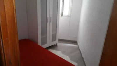 Piso en venta en L'HOSPITALET de Llobregat, La Florida (L'Hospitalet de Llobregat) de 172.000 €