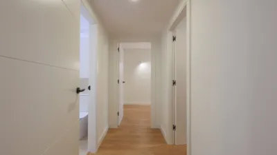 Apartment in La Bordeta photo 11