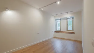 Apartment in La Bordeta photo 9