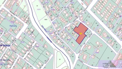 Terreno en venta en Las Marinas - Vista 3