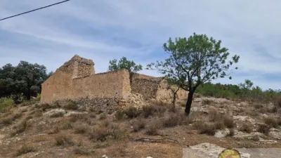 House in El Campillo photo 3