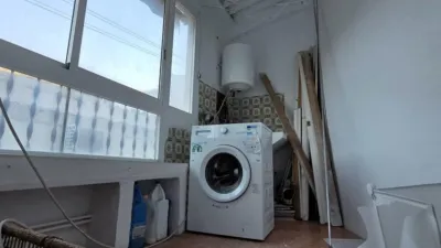 House in the Centre photo 3
