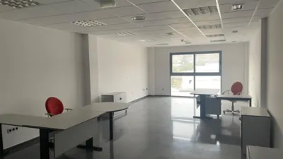 Oficina en alquiler en Carretera de Granada, La Viña-San José (Lorca) de 350 €<span>/mes</span>
