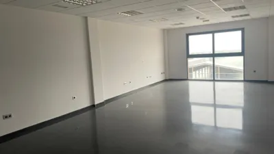 Oficina en alquiler en Carretera de Granada, La Viña-San José (Lorca) de 350 €<span>/mes</span>